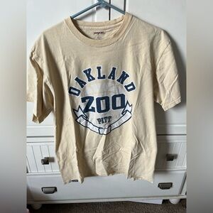 JanSport Pittsburgh Panthers Oakland Zoo Graphic Tee - Cream